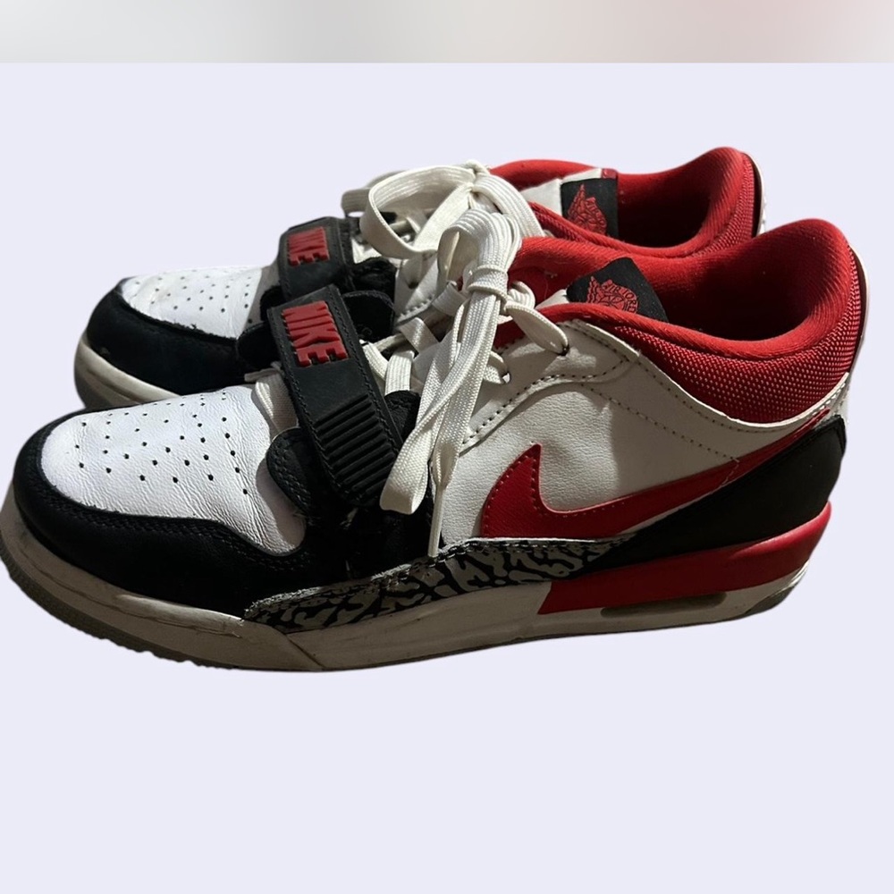 Nike Black and White Sneakers